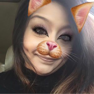 Meet your Posher, Daysi